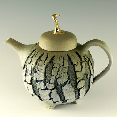 'Green Acorn' Teapot thumb