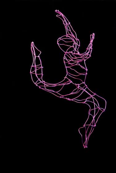 Pink Wire Sculpture thumb