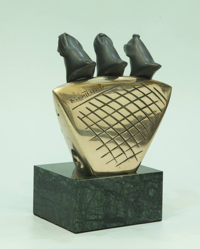 Original Figurative Business Sculpture by Volodymyr Mykytenko