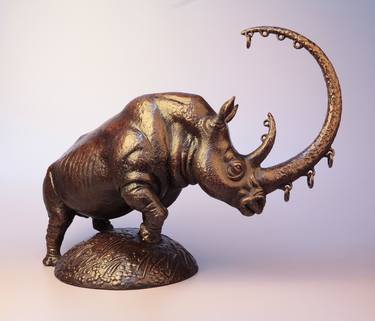 Original Photorealism Animal Sculpture by Volodymyr Mykytenko