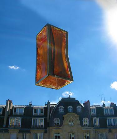 view three untitled implosion sculpture in Paris. thumb