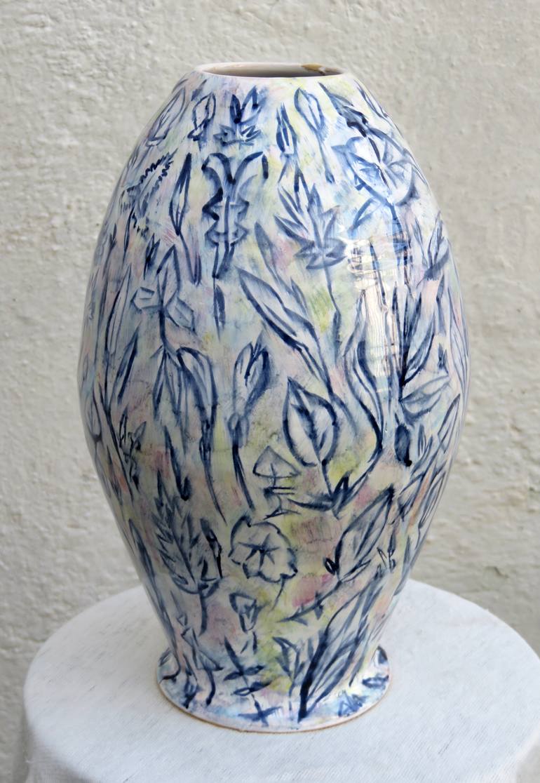 Original Figurative Floral Sculpture by Eustaquio Carrasco