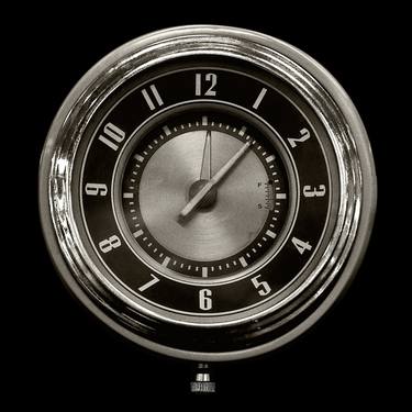 1946 Ford Super De Luxe Clock thumb