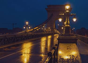 Rainy morning in Budapest thumb