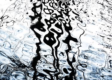 water glimpse - Limited Edition of 20 thumb