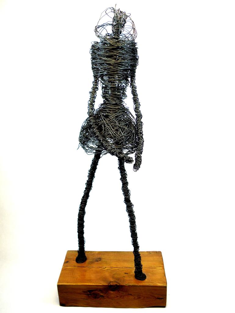 Original Figurative Women Sculpture by David Sànchez Leòn