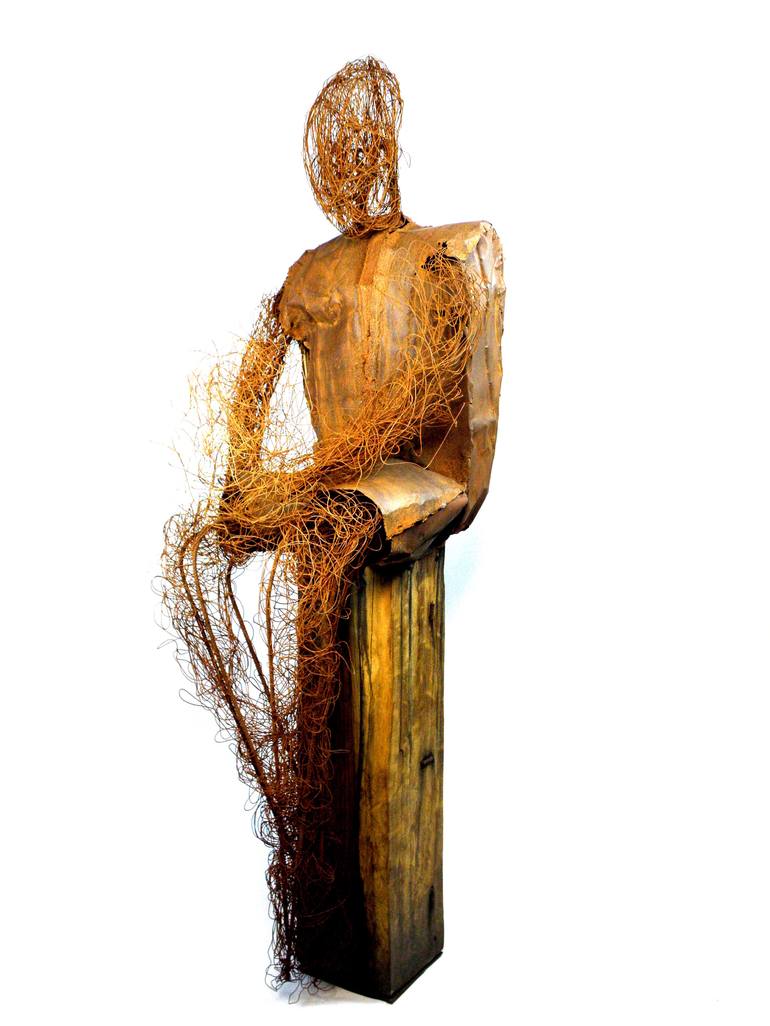 Original People Sculpture by David Sànchez Leòn