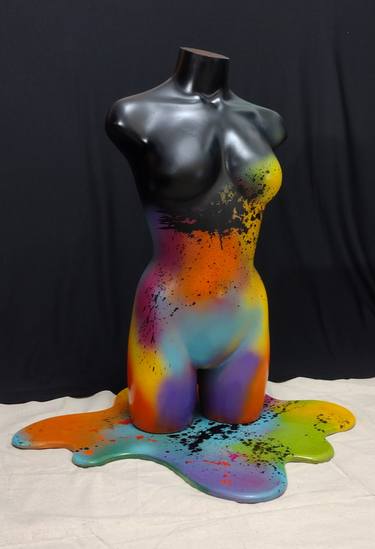 Original Abstract Women Sculpture by AUGUSTO SANCHEZ