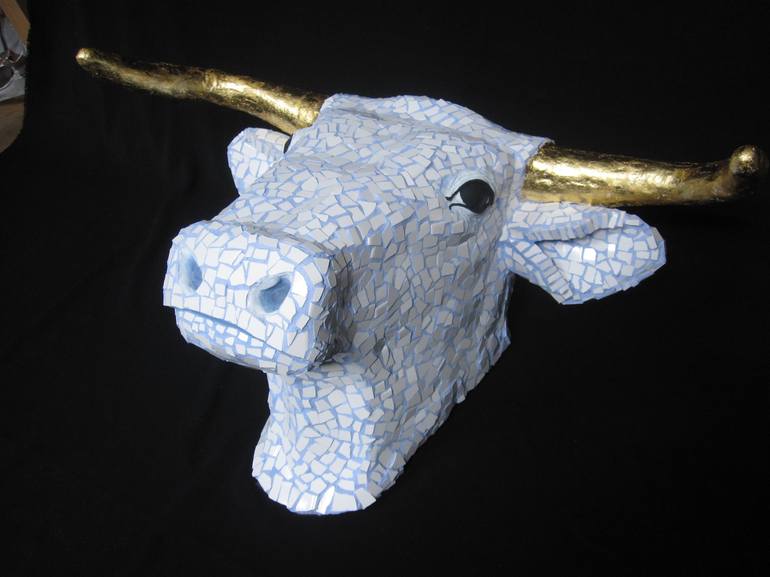 Original Figurative Animal Sculpture by Filiberto Montesinos Castañon