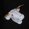 Mosaic of ceramic and 23 carats gold leaf.
Bull head inspired from the Egyptian God APIS