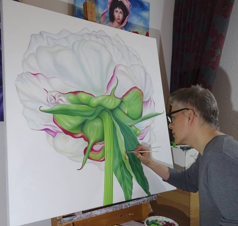 Original Figurative Floral Painting by Filiberto Montesinos Castañon