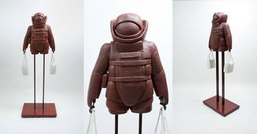 Safe Shopper - Urban Wear Bomb Suit thumb