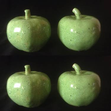 Pea Green Apples. thumb