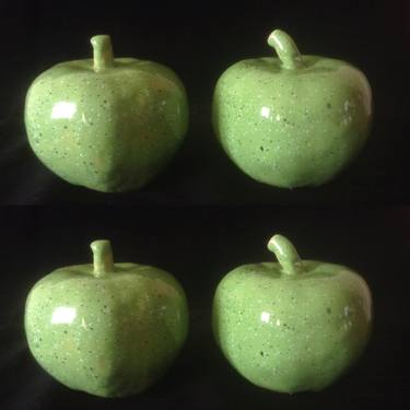 Pea Green Apples. thumb