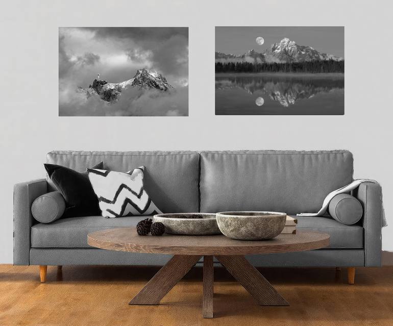 Original Black & White Women Photography by Oscar Manuel Vargas