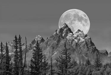 Original Black & White Landscape Photography by Oscar Manuel Vargas