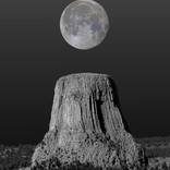 DEVIL'S TOWER 3 by Oscar Manuel Vargas