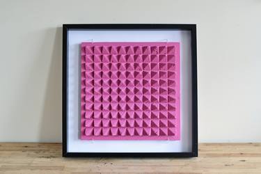 pink pyramid tile thumb