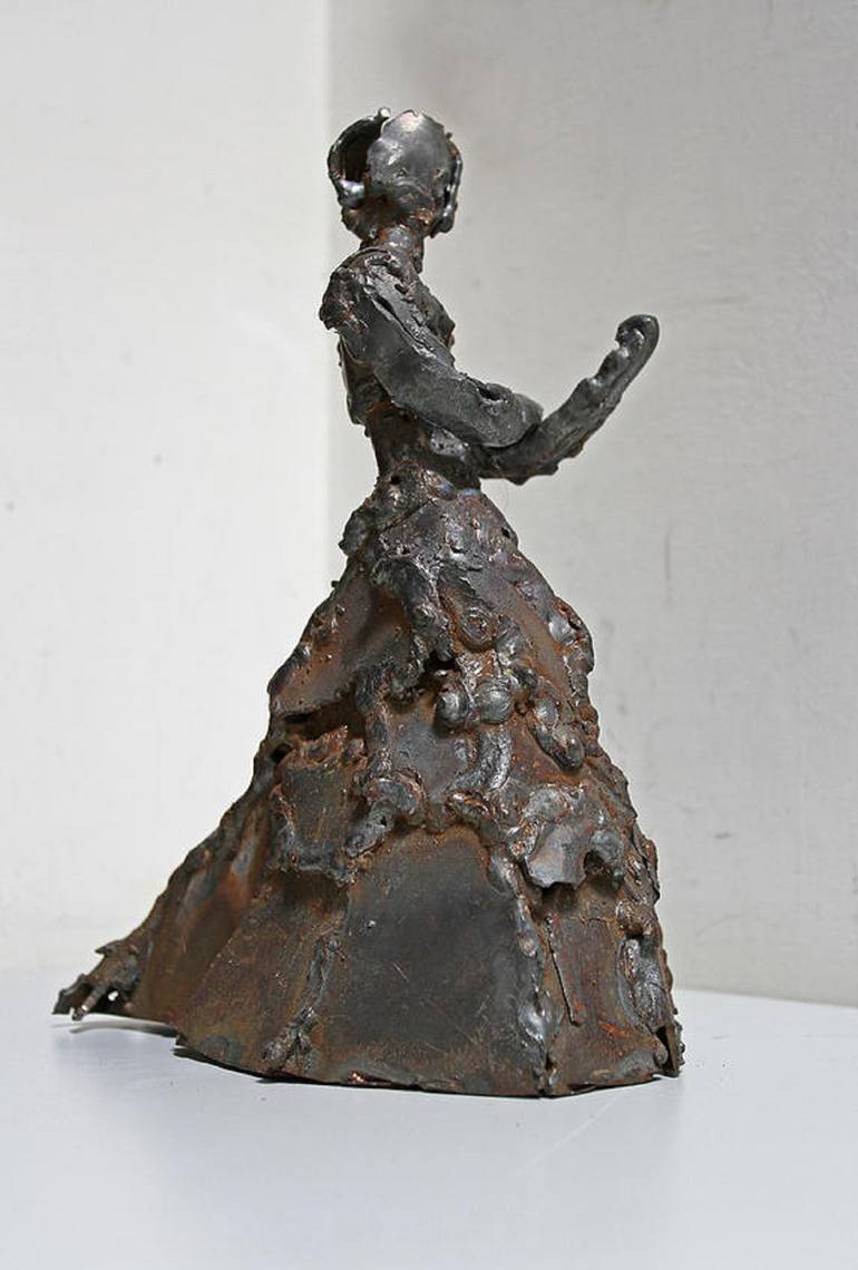 Original Abstract Women Sculpture by Hila Laiser Beja