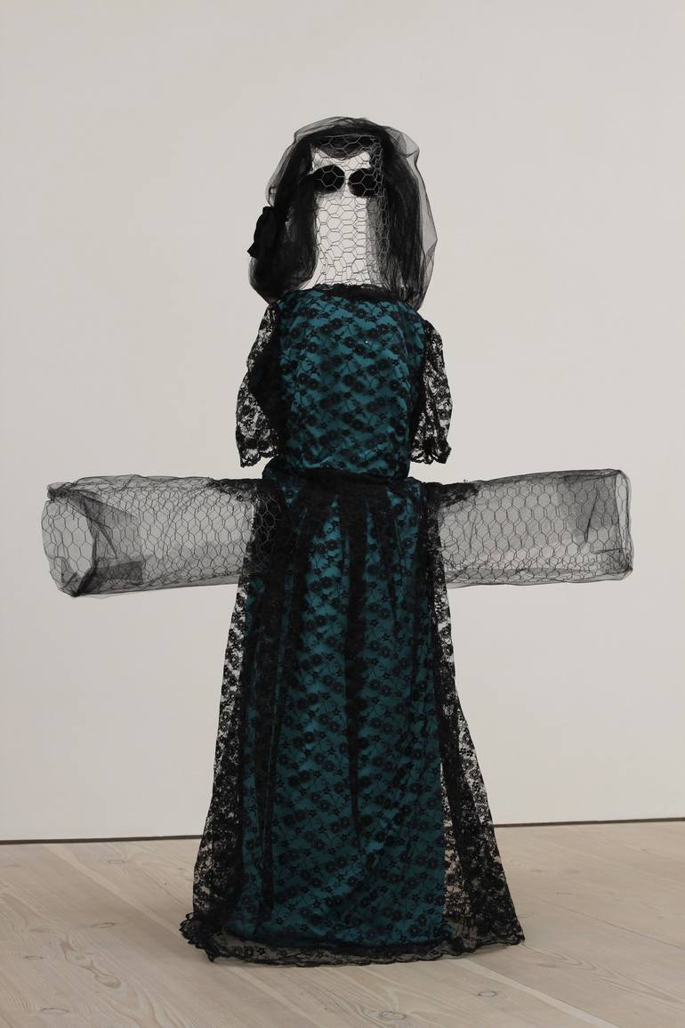 MENINAS 1 Sculpture by Frederique Feder | Saatchi Art