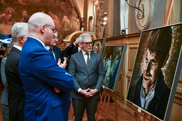 Original Figurative People Painting by Paolo Terdich