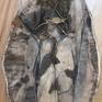 petit carapace back of sculpture