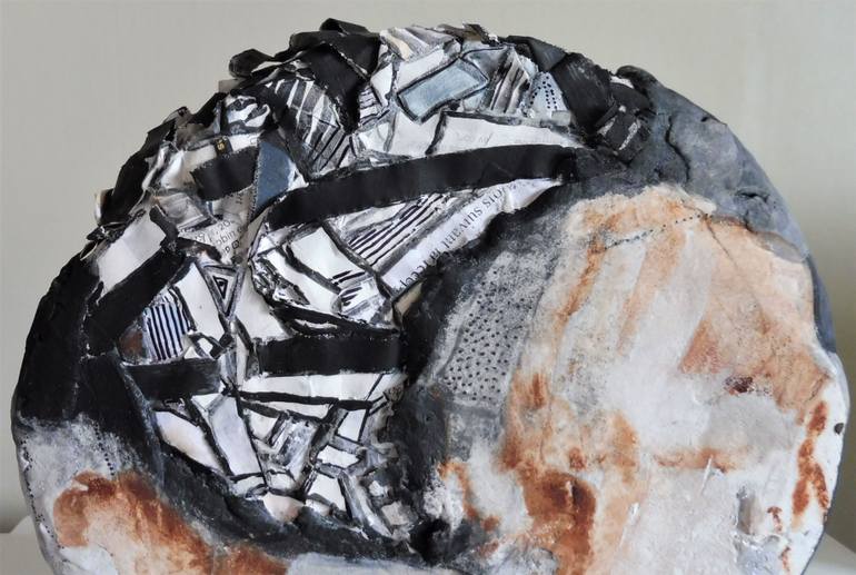 Original Abstract Sculpture by Dominault Evelyne
