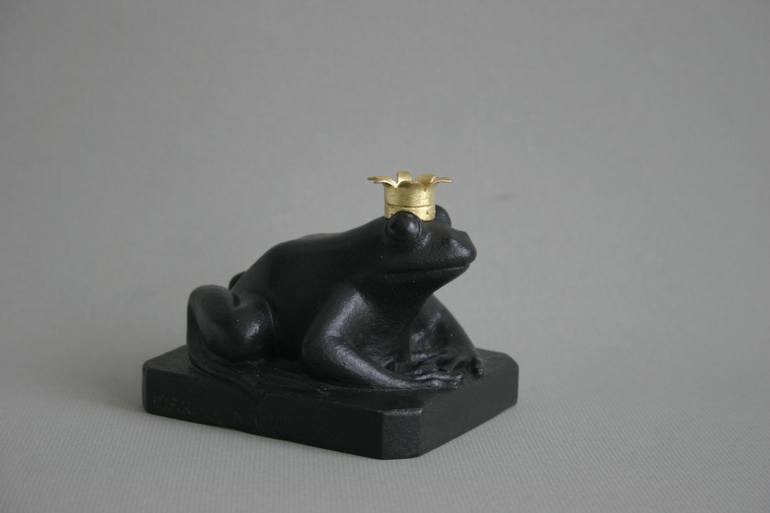 Original Figurative Animal Sculpture by Marina Radius