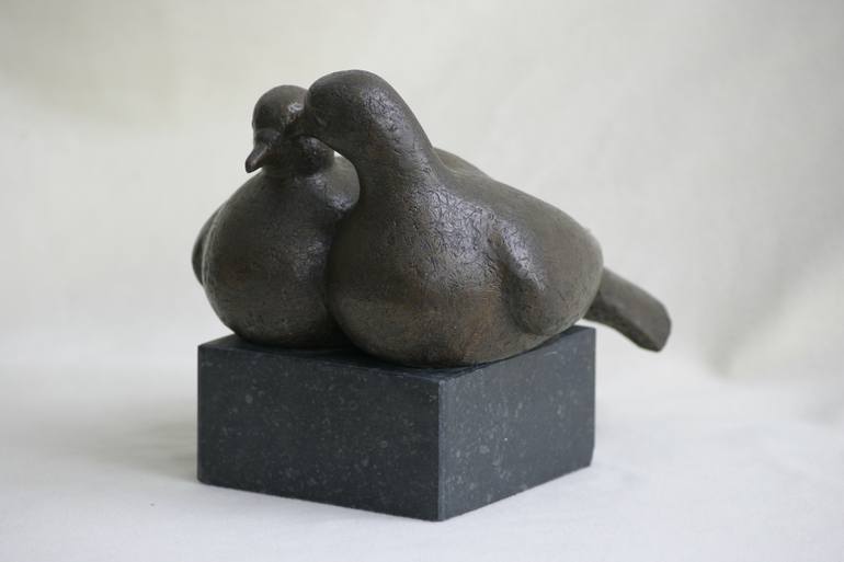 Original Animal Sculpture by Marina Radius