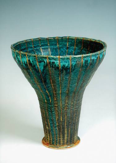 Bronze Flower  Vase With Matte Gold Leaf thumb
