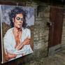 Like most of us I am a music lover. The music is part of life.
This painting is a part of my 'POP ICONIC' series in which I present profiles of famous pop music or rock singers.
This is a great picture for fans of Michael Jackson inspired by one of the famous pose and picture of him by Annie Leibovitz