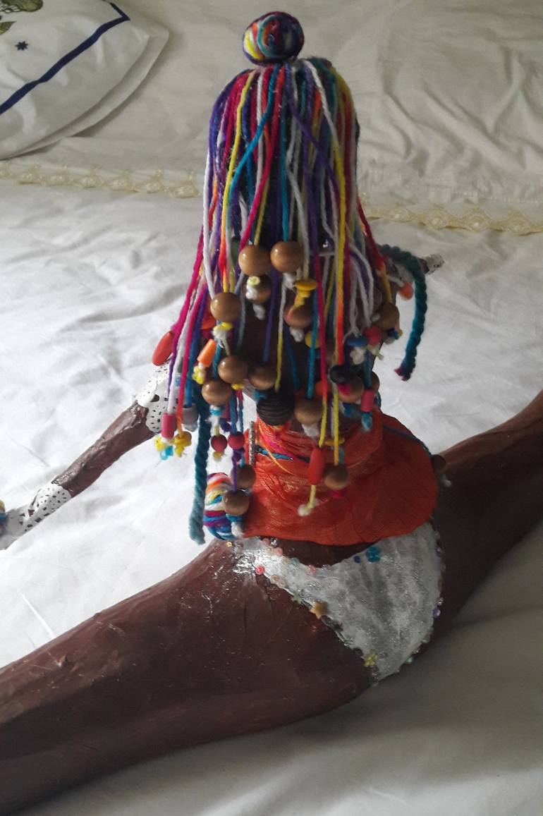 Original Contemporary Women Sculpture by Guerry Christiane