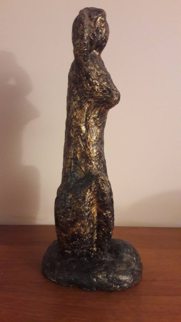 Original Figurative Women Sculpture by Guerry christiane