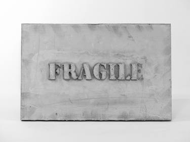 Fragile thumb