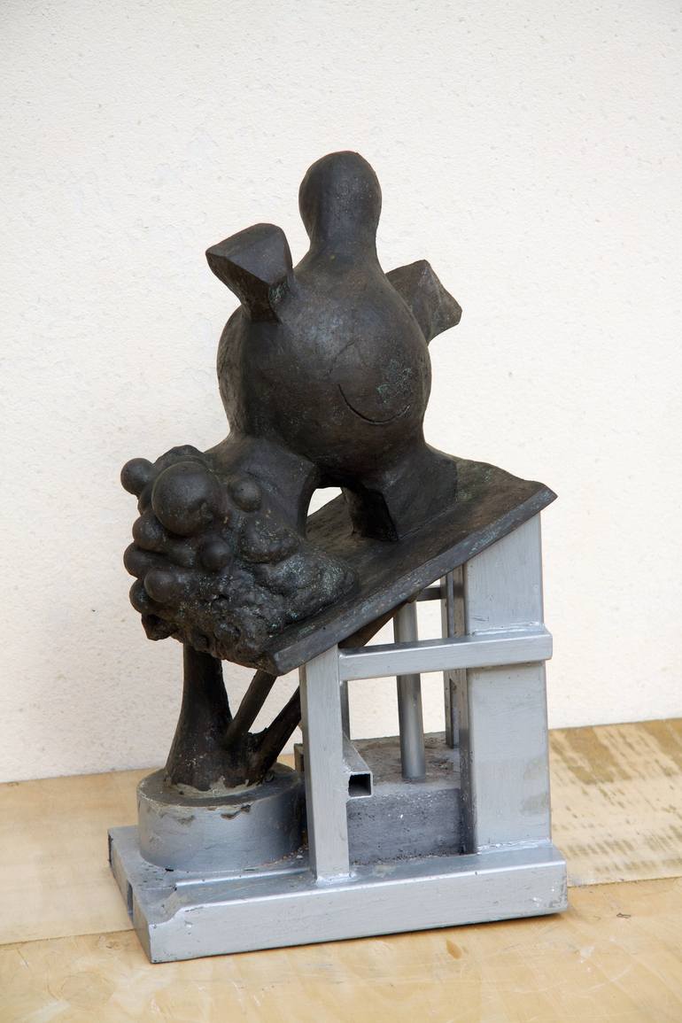 Original Abstract Body Sculpture by VojtěCh MíčA