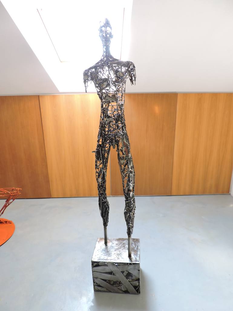 Original Men Sculpture by Michele Rizzi