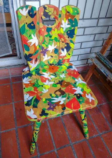 Painted chair thumb