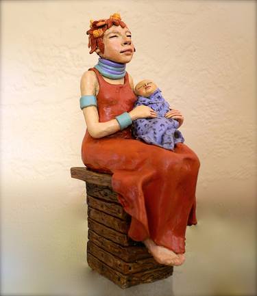 Sitting Figure of Mother and Child thumb