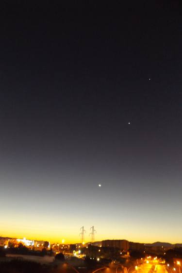 Italian Sunshine - Urban sunrise, astronomical conjunction - The Roman landscape, Rome, Italy, photography thumb