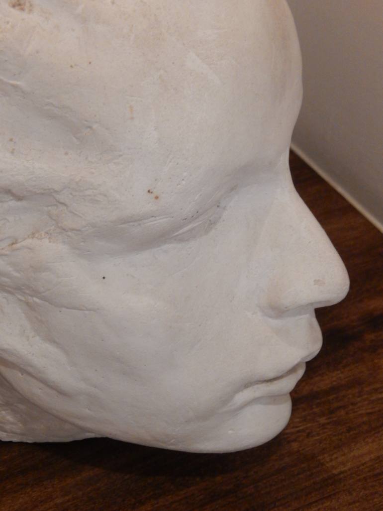 Original Figurative Women Sculpture by Angelo Massimo Nostro