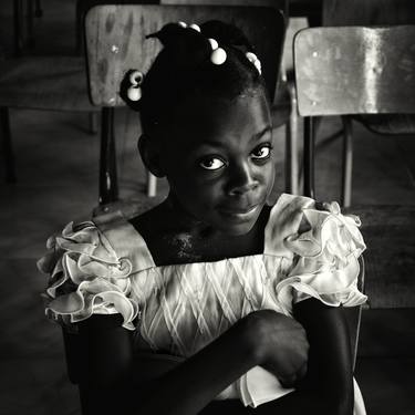 Portrait of a Haitian girl - Limited Edition 1 of 6 thumb
