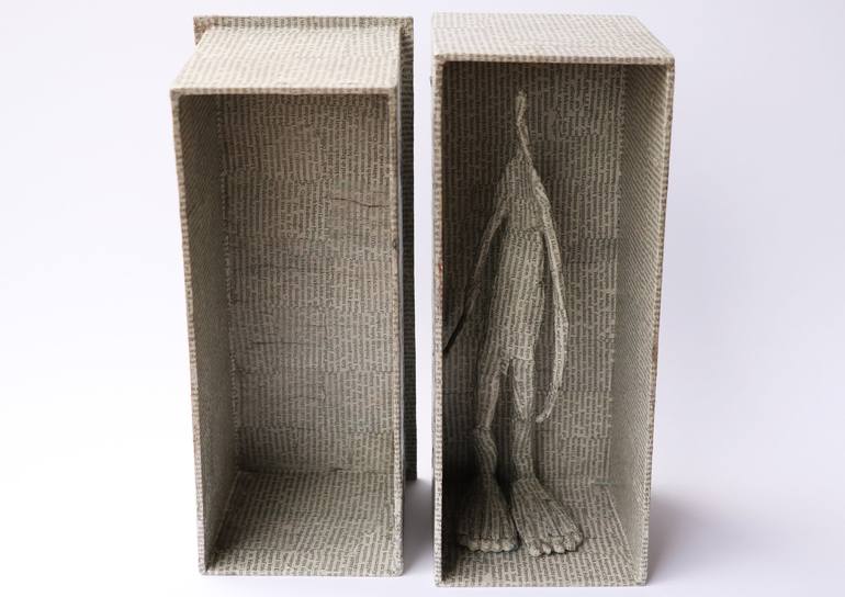 Original Figurative Men Sculpture by Violeta Vollmer