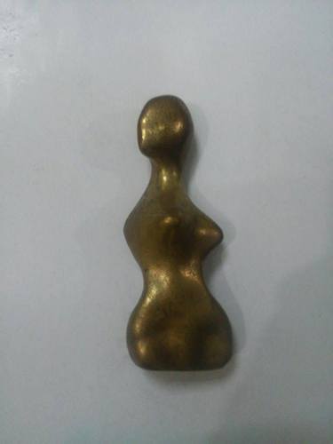 Selena - Bronze thumb