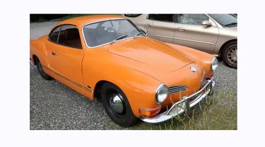 Volkswagen Karmann-Ghia thumb