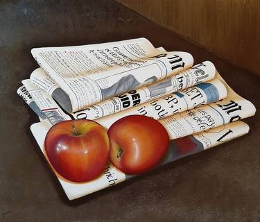 Newspapers with apples thumb