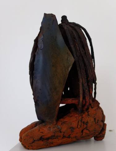 Original Figurative Women Sculpture by helga sauvageot