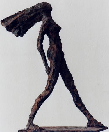 Gegen den Wind, 2001, Bronze, Feuerpatina thumb