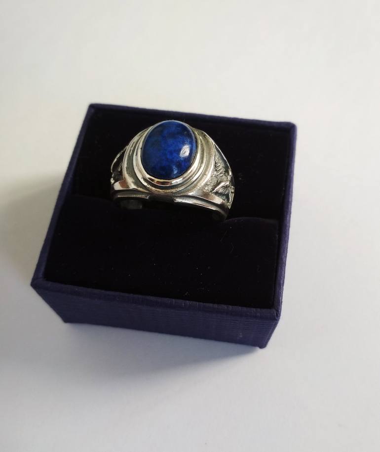 Silver men's ring with natural lapis lazuli - Print