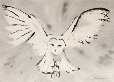 The white owl thumb