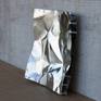 Wallsculpture (1,2 kg).
Untreated aluminium and stainlees steel.
Easy to hang, a specially designed hanging element is integrated on the back of the sculpture.
Signed by the artist with his initials on the back.
Secure art packaging, will be shipped in a custom made crate.